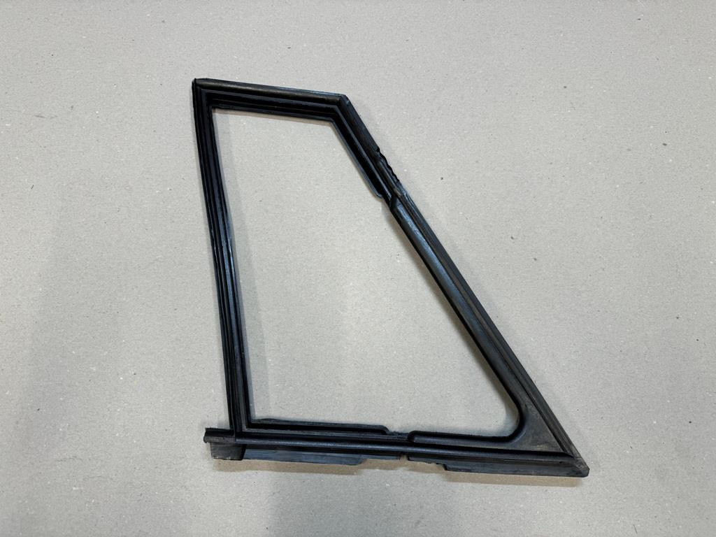 Gummi Dreiecksfenster Tür rechts 300b, c