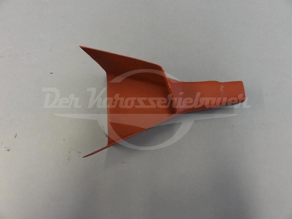 Stoßstangendurchf. links 170S/220 Kofferraumboden