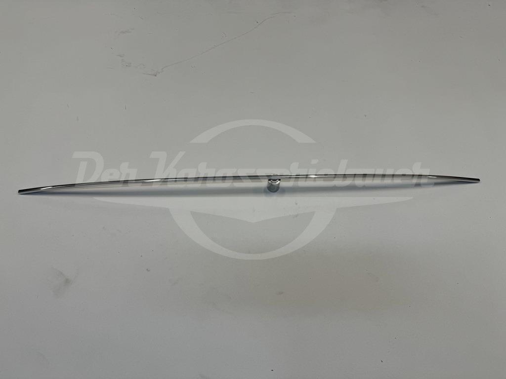 Zierstab am Heck 300 früh